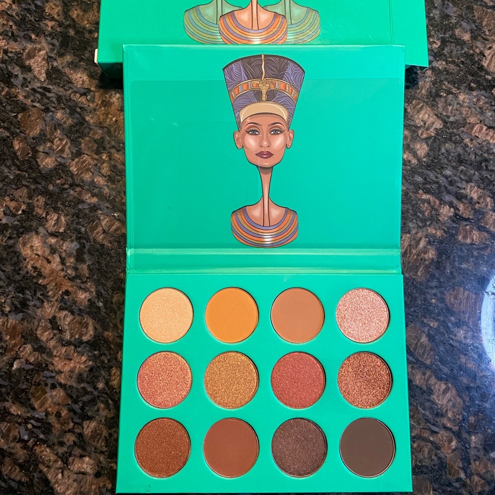 The Nubian by Juvias Palette